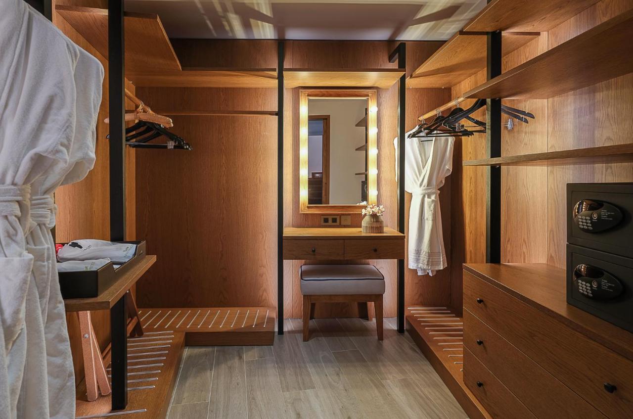 Nana Princess Suites Villas & Spa 헐소니소스 외부 사진