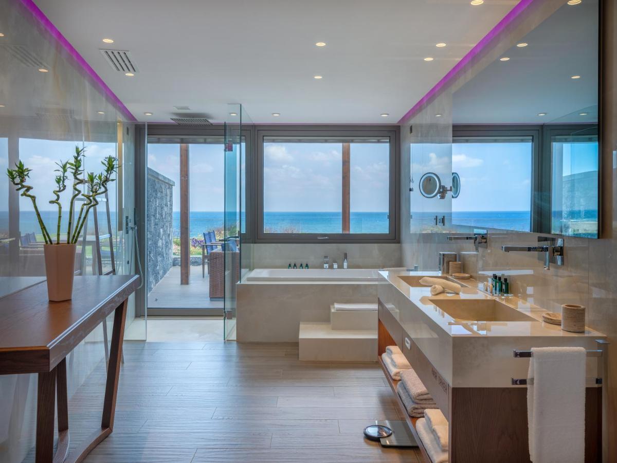 Nana Princess Suites Villas & Spa 헐소니소스 외부 사진