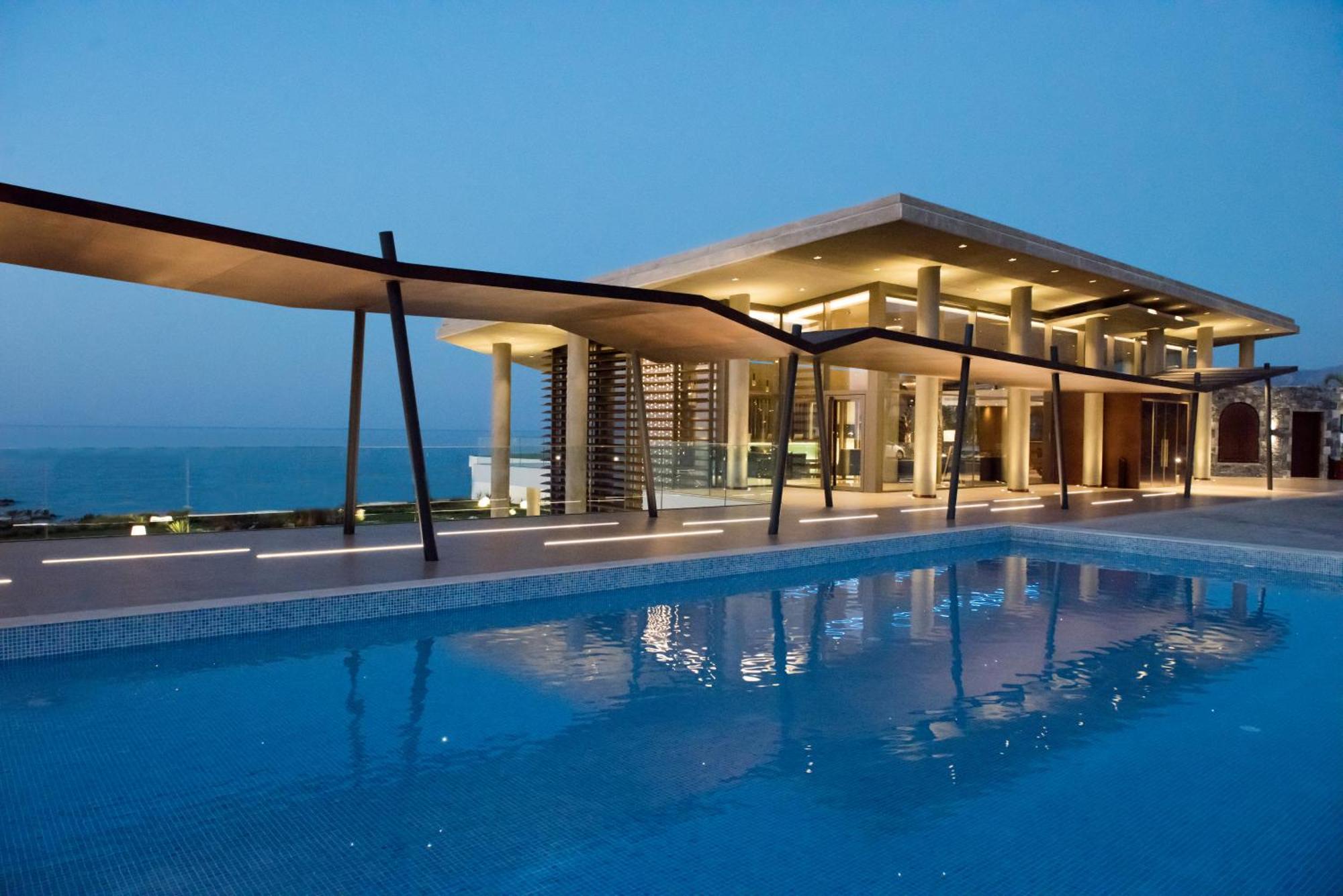 Nana Princess Suites Villas & Spa 헐소니소스 외부 사진