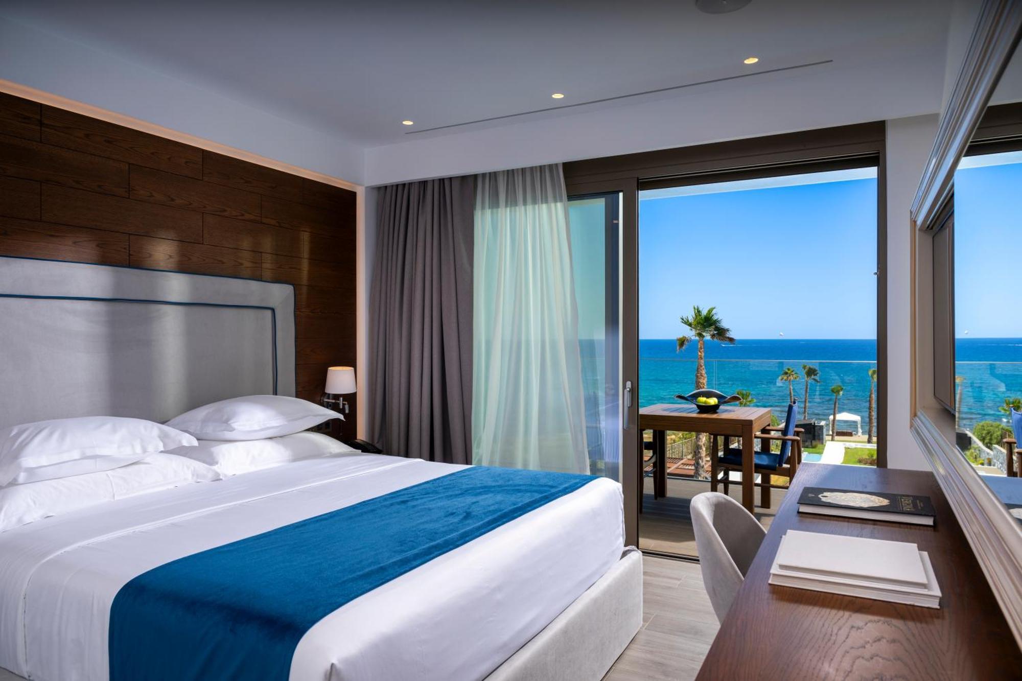 Nana Princess Suites Villas & Spa 헐소니소스 외부 사진
